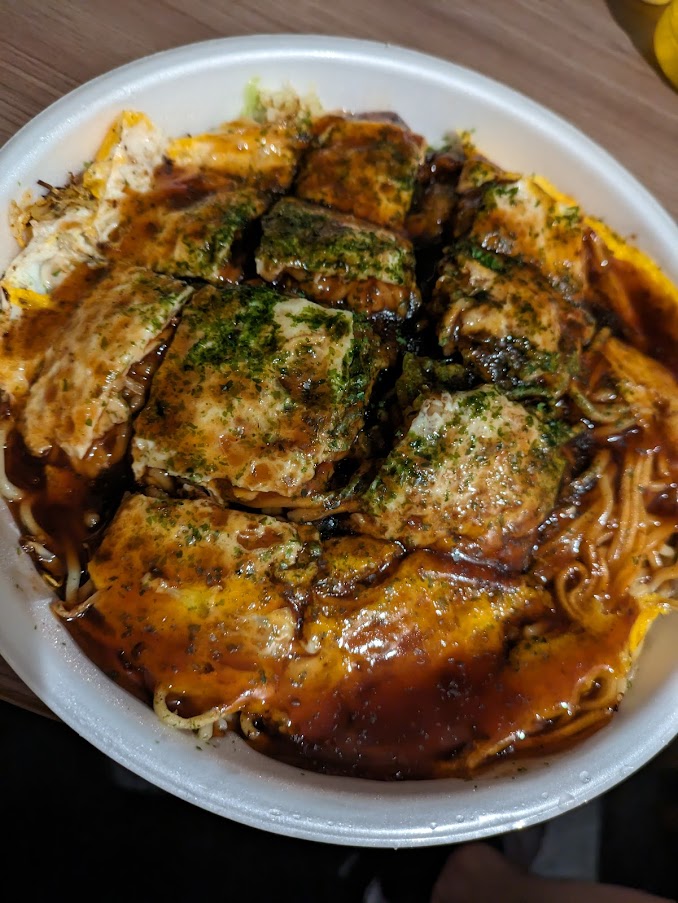 お好み焼きアップの写真